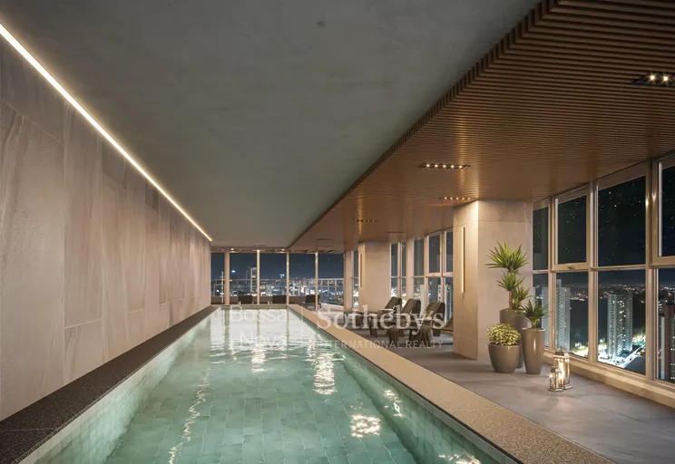 Piscina Coberta - Imagem 11
