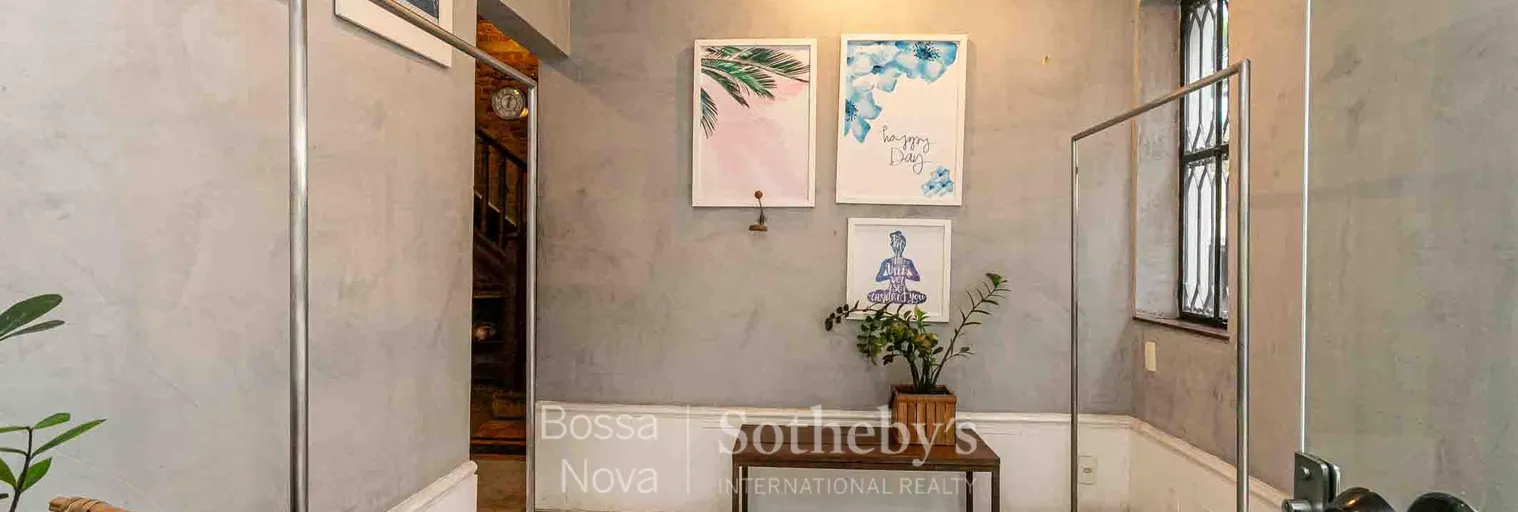 Hall - Imagem 2