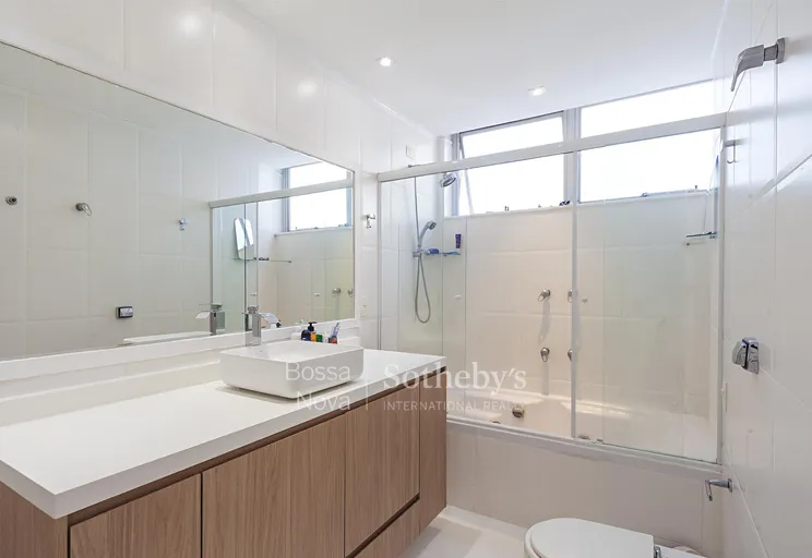 Banheiro da suíte 1 - Imagem 12