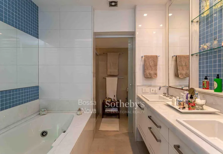 Banheiro da suíte - Imagem 19