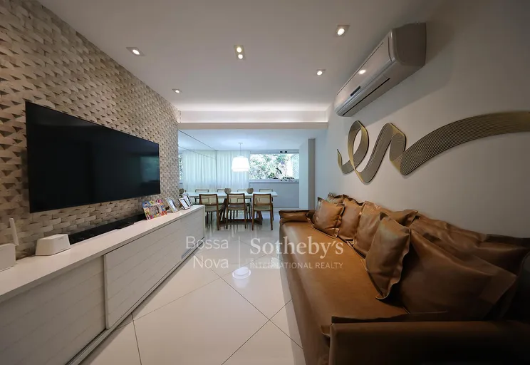 Sala íntima - Imagem 13