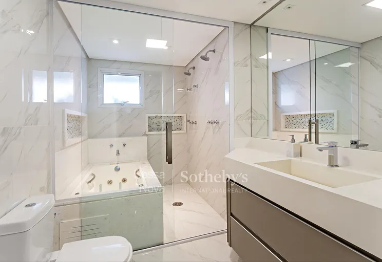 Banheiro da suíte máster - Imagem 19