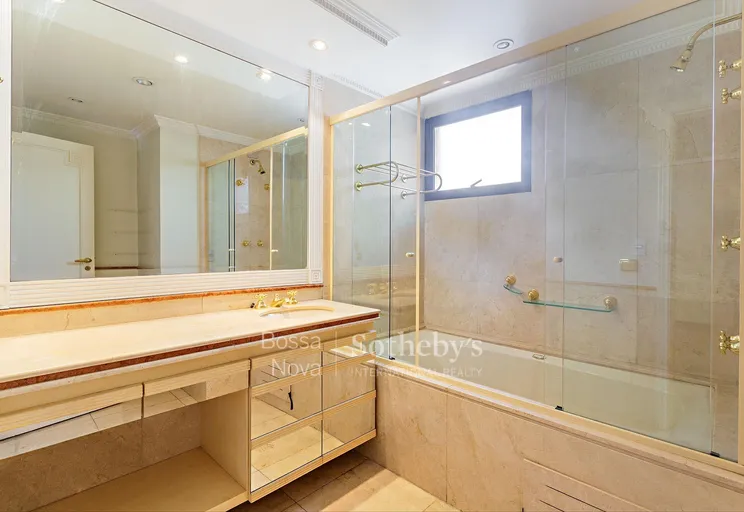 Banheiro da suíte máster - Imagem 19