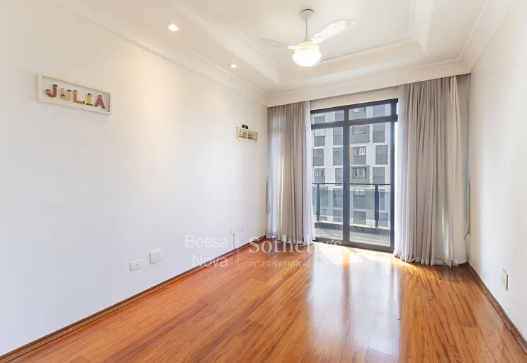 Sala íntima - Imagem 17