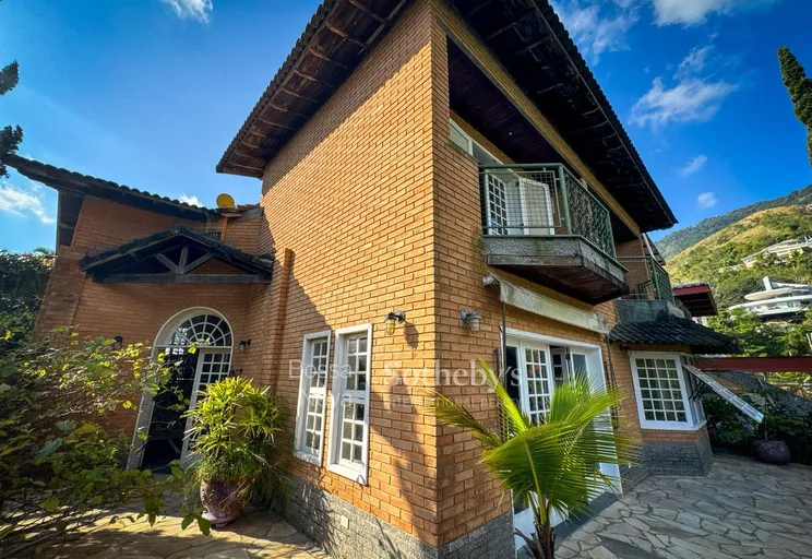 Fachada da casa - Imagem 7