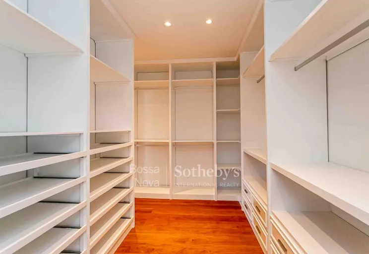 Closet - Imagem 57