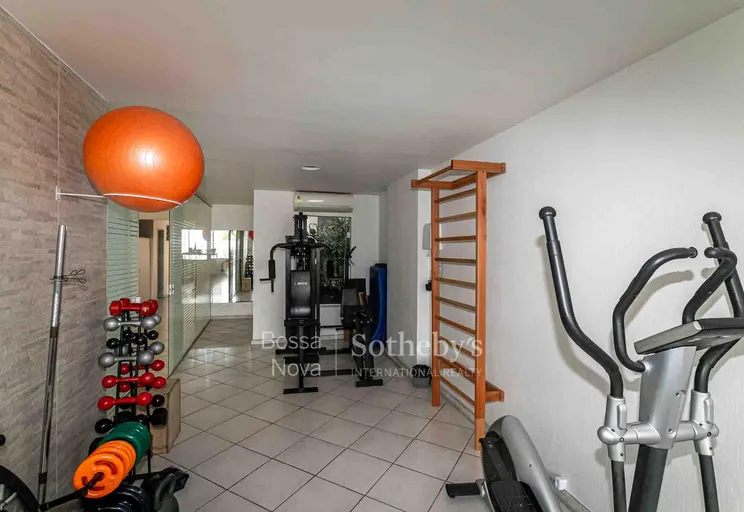 Academia de Ginástica - Imagem 40