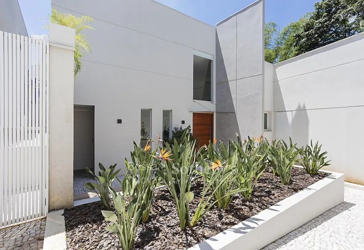 Fachada da casa - Imagem 29