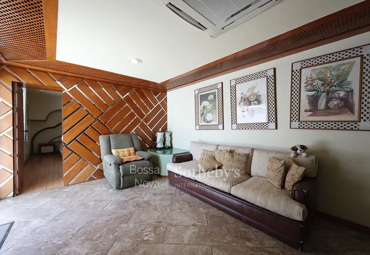 Sala íntima - Imagem 15