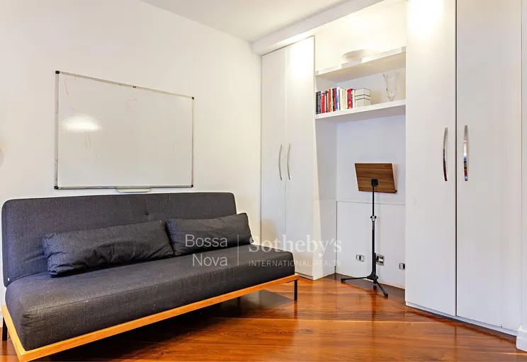 Sala íntima - Imagem 9