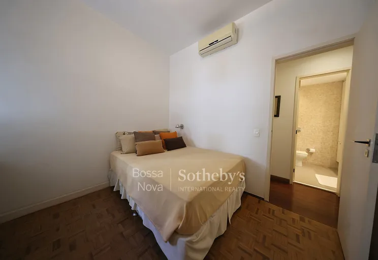 Quarto - Imagem 13