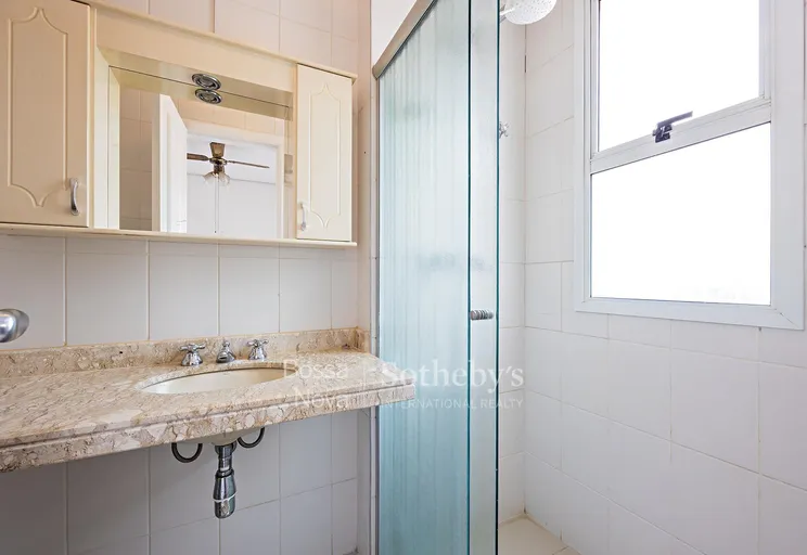 Banheiro da suíte 1 - Imagem 17