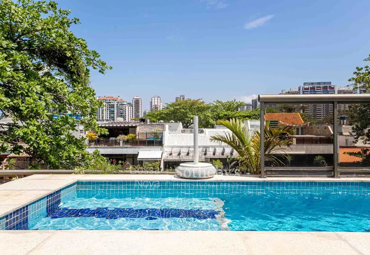 Piscina - Imagem 1