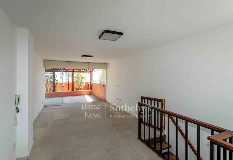 Sala íntima - Imagem 23