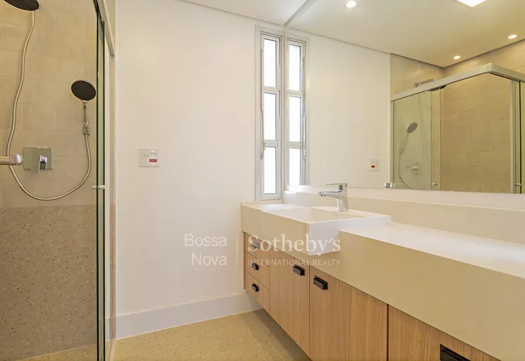 Banheiro da suíte 3 - Imagem 23