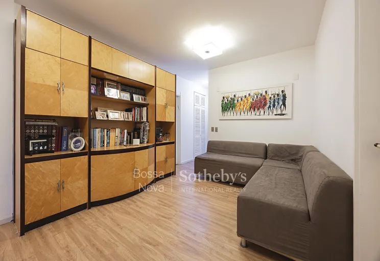 Sala íntima - Imagem 13