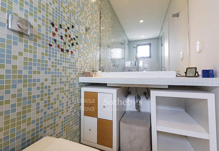 Banheiro da suíte 2 - Imagem 17