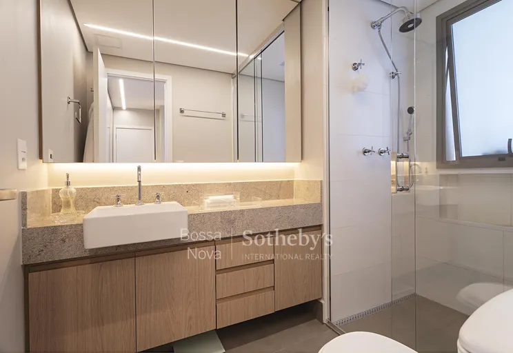 Banheiro da suíte máster - Imagem 19