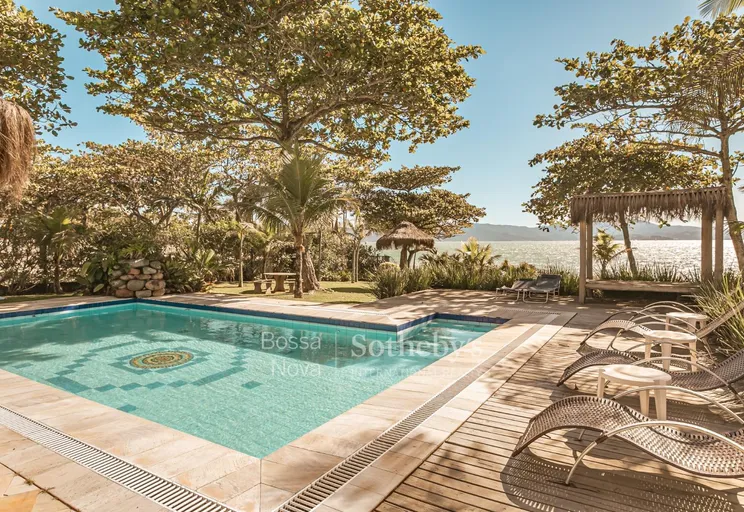Piscina - Imagem 9