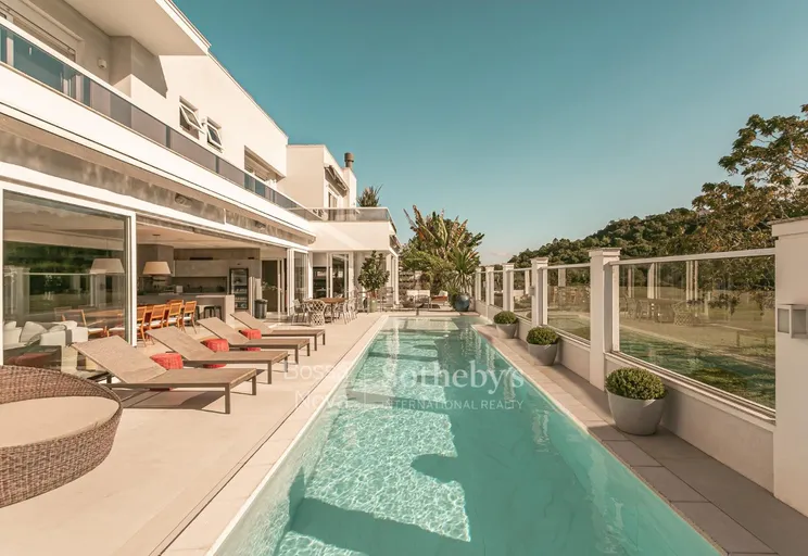 Piscina - Imagem 1
