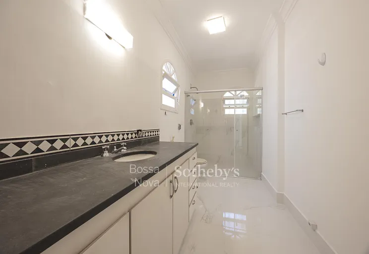 Banheiro da suíte 1 - Imagem 18