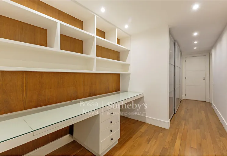 Sala íntima - Imagem 37