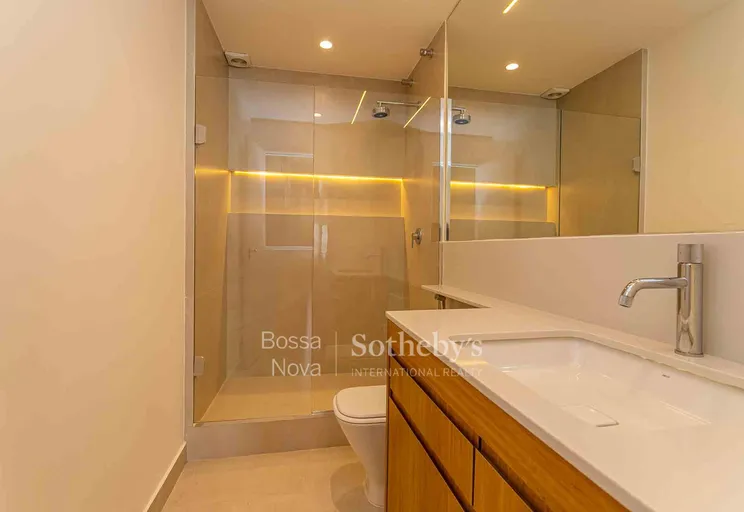 Banheiro da suíte 1 - Imagem 12