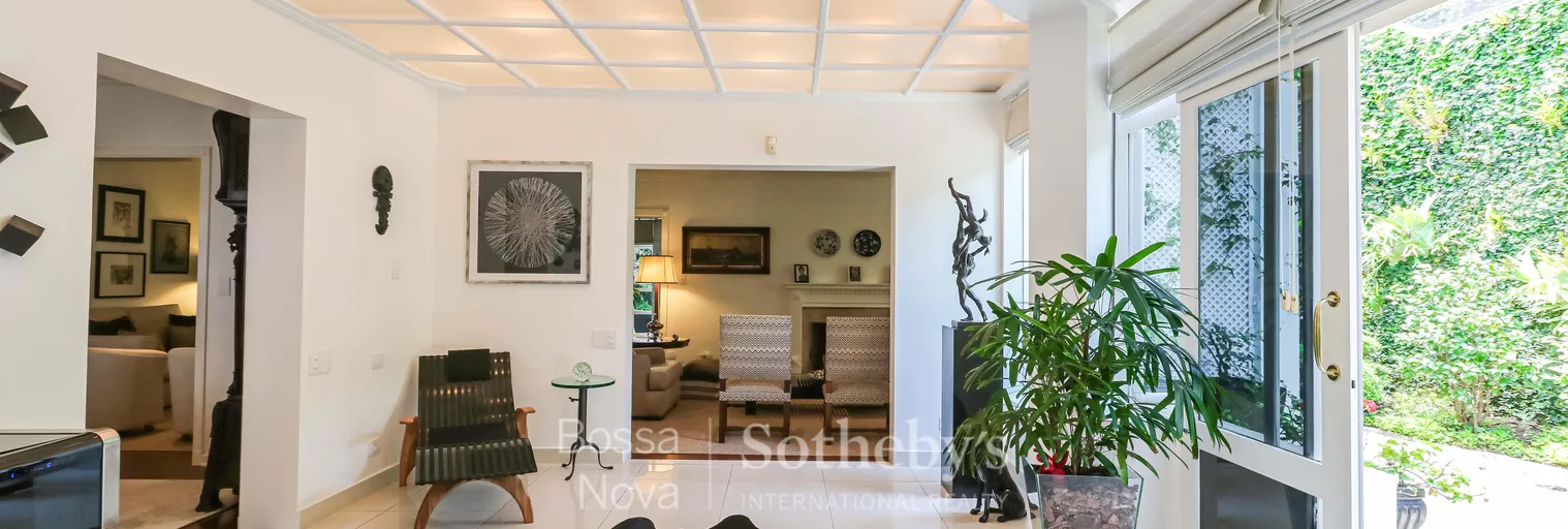Hall - Imagem 3