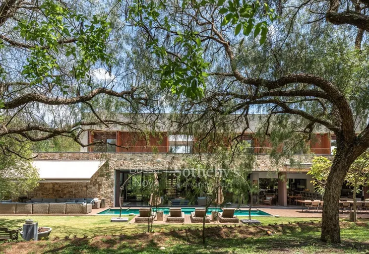 Fachada da casa - Imagem 15