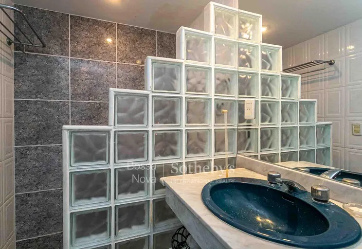 Banheiro social - Imagem 18