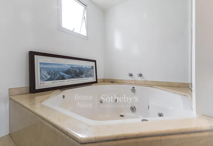 Banheiro da suíte máster - Imagem 36