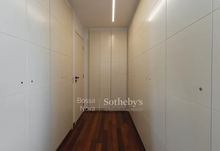 Corredor - Imagem 24