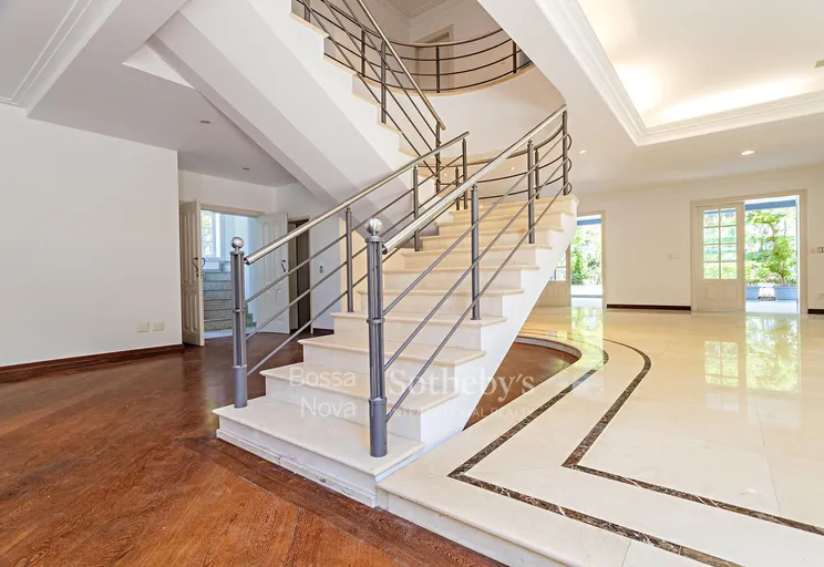 Área de circulação - Imagem 14