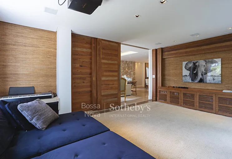 Home Theater - Imagem 16