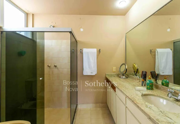 Banheiro da suíte 1 - Imagem 25