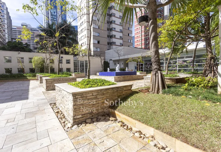 Área Externa - Imagem 41