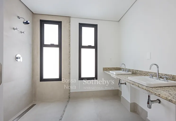 Banheiro da suíte máster - Imagem 17