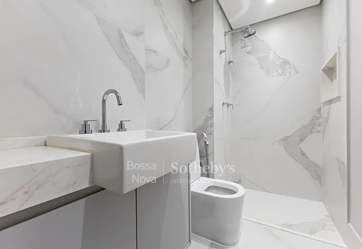 Banheiro da suíte máster - Imagem 23