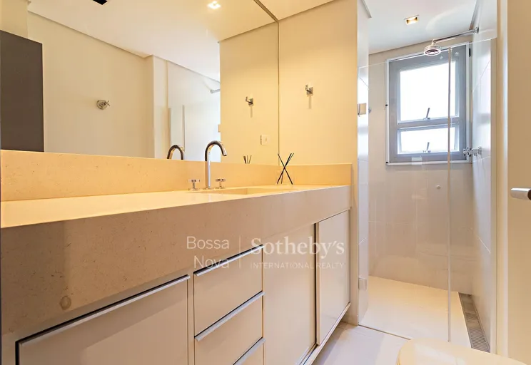 Banheiro da suíte 3 - Imagem 35