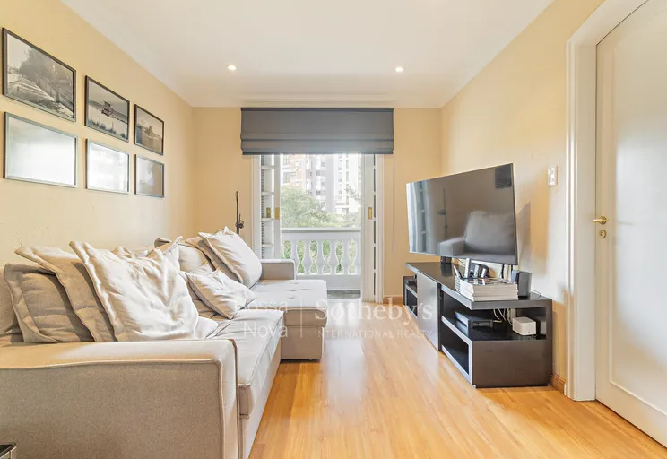 Home Theater - Imagem 17