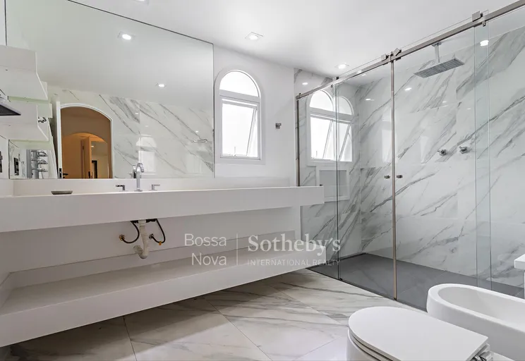 Banheiro da suíte máster - Imagem 15