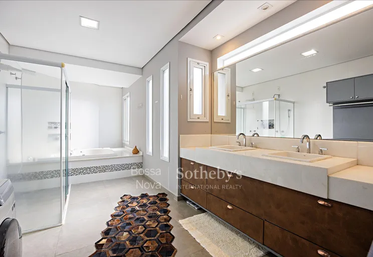 Banheiro da suíte máster - Imagem 25