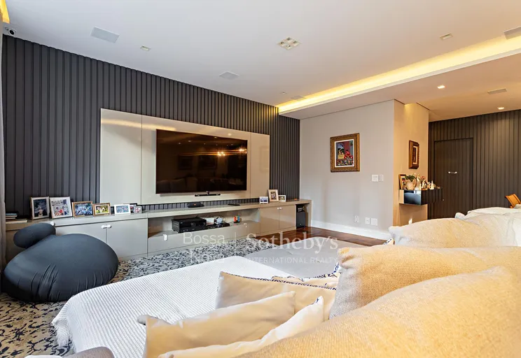 Home Theater - Imagem 12