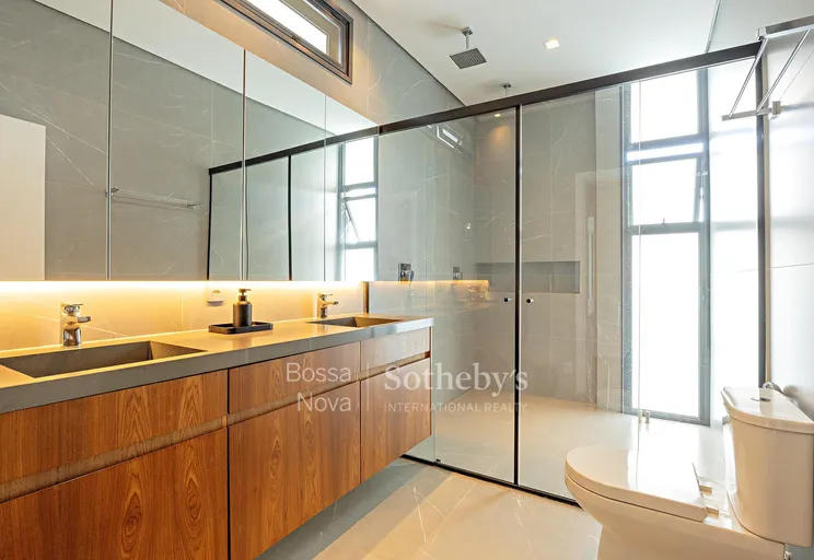 Banheiro da suíte máster - Imagem 36