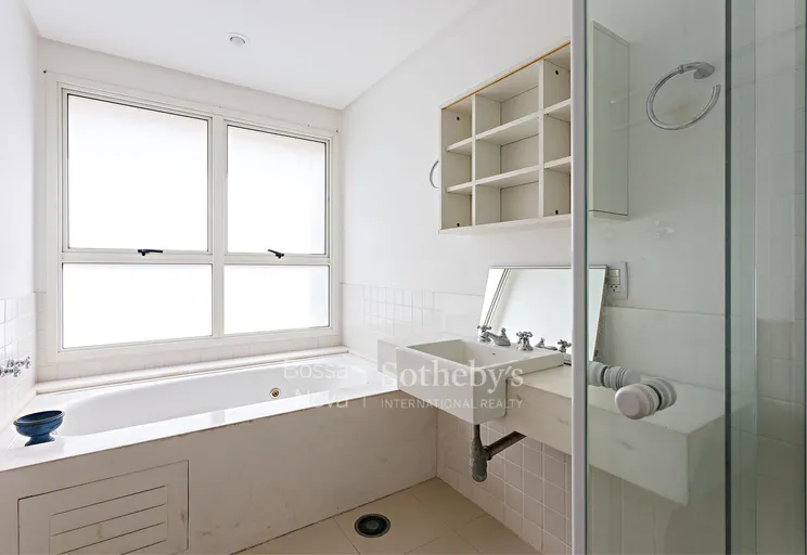 Banheiro da suíte 1 - Imagem 11