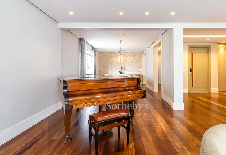 Área de circulação - Imagem 8