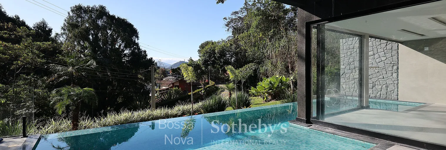 Piscina - Imagem 1