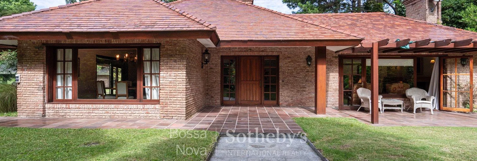 Fachada da casa - Imagem 11