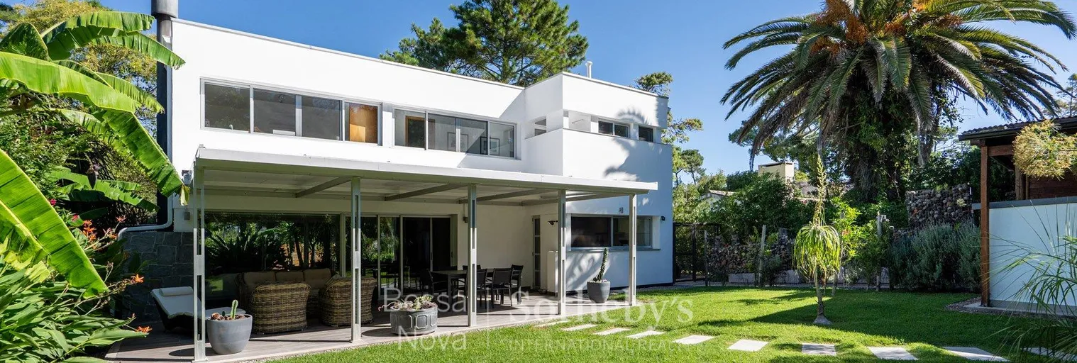 Fachada da casa - Imagem 1