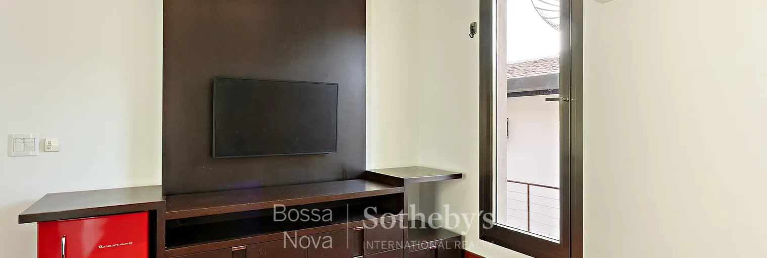 Sala íntima - Imagem 33